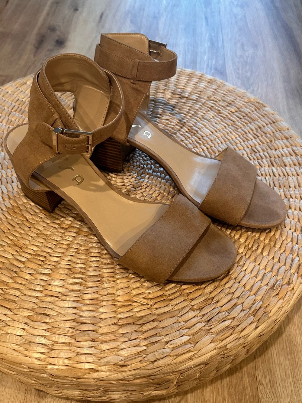 Unisa Women’s Ankle Strap Block Heel Sandals - Tan